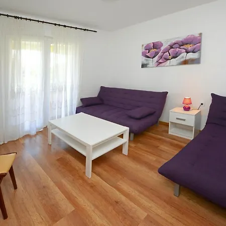 Krebel In - Istrien 3*